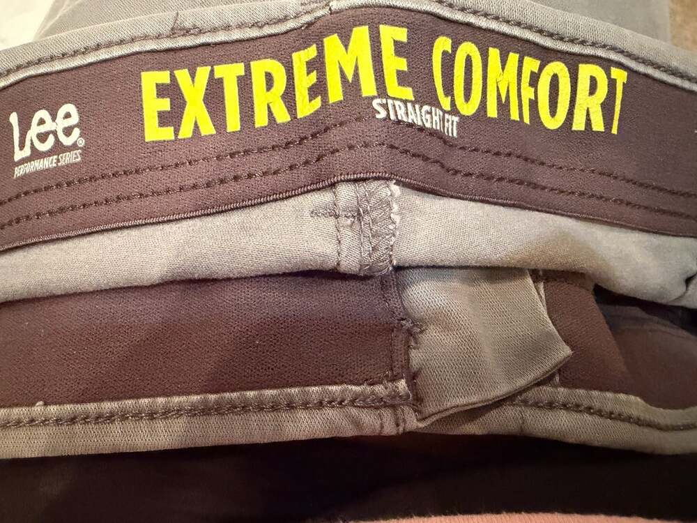 Lee Extreme Comfort Pants Men's 40x34 Grey Straight Fit - Picture 7 of 9